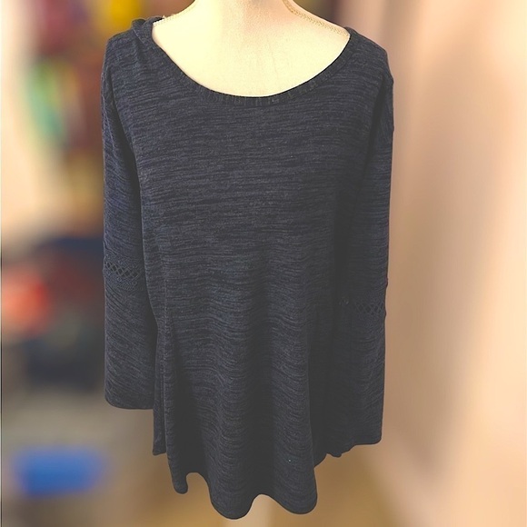 BLUE cross tie back tunic top, bell sleeves, never worn! - Picture 11 of 11